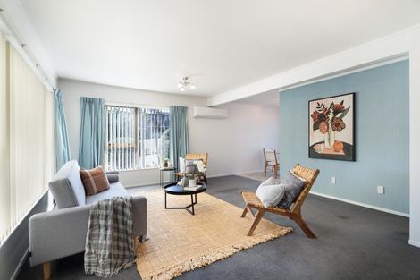 Photo of property in 85 Churton Drive, Churton Park, Wellington, 6037