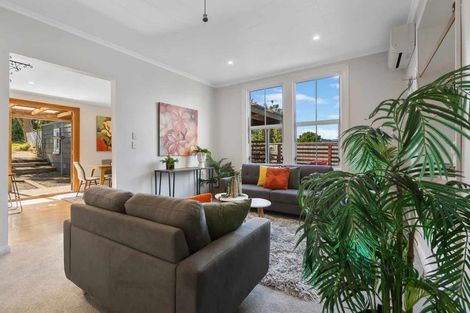 Photo of property in 195 Ngamotu Road, Spotswood, New Plymouth, 4310
