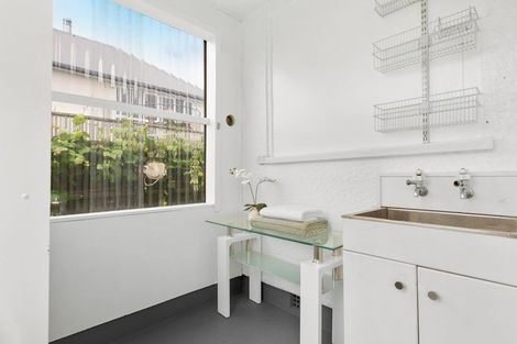 Photo of property in 40 Grimseys Road, Redwood, Christchurch, 8051