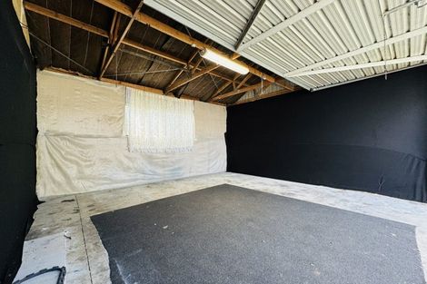 Photo of property in 15 Cardrona Place, Favona, Auckland, 2024