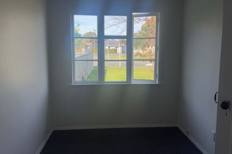 Photo of property in 2 Laurent Vc Street, Hawera, 4610