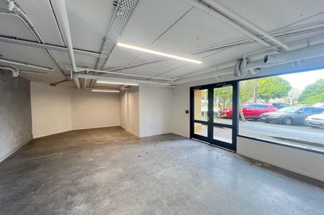 Photo of property in 2c/7-11 Bute Road, Browns Bay, Auckland, 0630