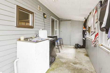 Photo of property in 22 Rimu Road, Mangere Bridge, Auckland, 2022
