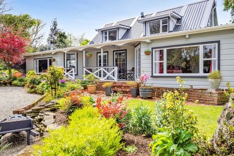 Photo of property in 279 Manutahi Road, Lepperton, New Plymouth, 4372