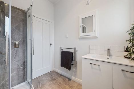 Photo of property in 103 Peverel Street, Riccarton, Christchurch, 8041