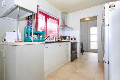 Photo of property in 3 Carter Place, Manurewa, Auckland, 2102