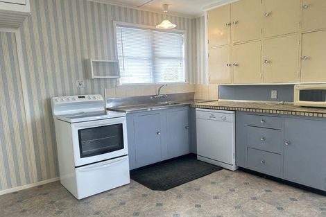 Photo of property in 1 Avon Terrace, Roslyn, Palmerston North, 4414