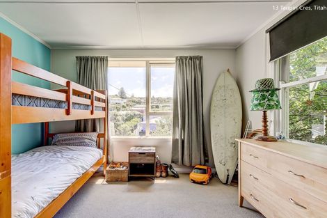 Photo of property in 11 Taupiri Crescent, Titahi Bay, Porirua, 5022