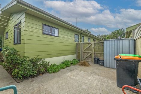 Photo of property in 57 Benmore Avenue, Cloverlea, Palmerston North, 4412