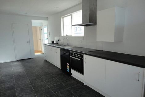 Photo of property in 19 Swallow Drive, Manurewa, Auckland, 2102