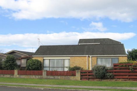 Photo of property in 22 Eversham Road, Mount Maunganui, 3116