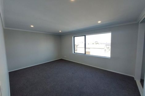 Photo of property in 10/4 Matimati Place, Hobsonville, Auckland, 0616