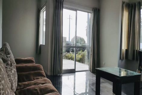 Photo of property in 30 Park Rise, Campbells Bay, Auckland, 0630