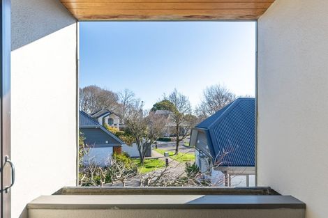 Photo of property in 17 Swanleigh Place, Ilam, Christchurch, 8041