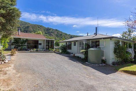 Photo of property in 25 Mahakipawa Road, Havelock, 7100