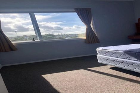 Photo of property in 4 Halder Place, Torbay, Auckland, 0632