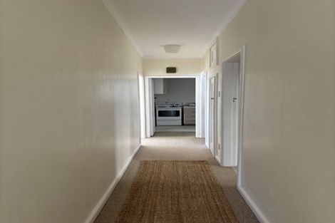 Photo of property in 122 Grafton Road, Roseneath, Wellington, 6011