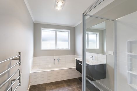 Photo of property in 8 Martingale Drive, Whitby, Porirua, 5024