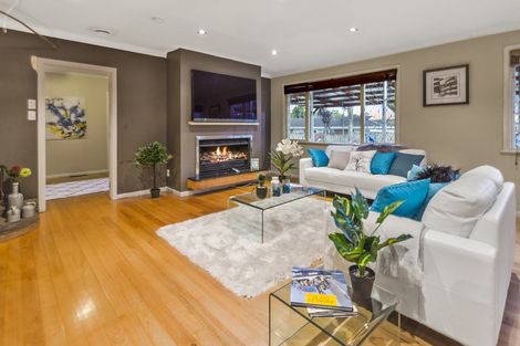 Photo of property in 230a Pakuranga Road, Pakuranga Heights, Auckland, 2010