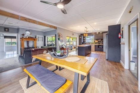 Photo of property in 54 Byrne Road, Takapau, 4287
