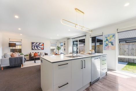 Photo of property in 32 Oakdale Grove, Richmond, 7020