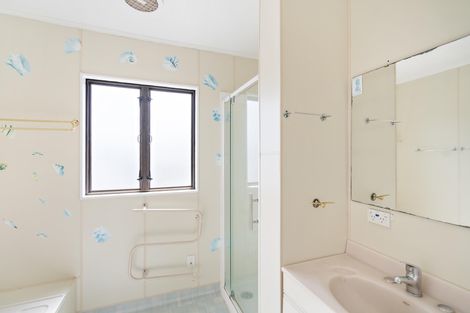 Photo of property in 2/77 Fitzroy Street, Papatoetoe, Auckland, 2104