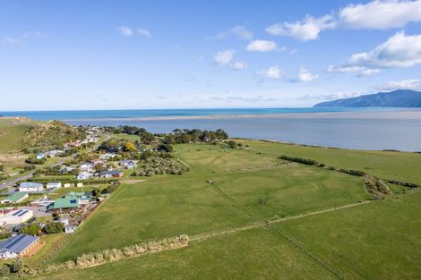 Photo of property in 97 Lake Ferry Road, Lake Ferry, Featherston, 5772