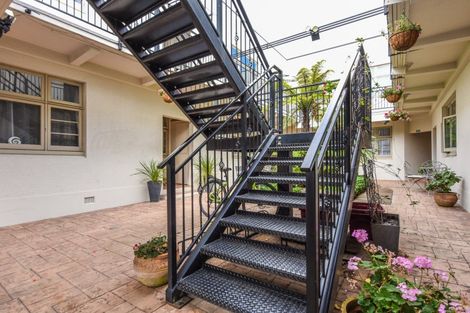 Photo of property in 11-19 Wellington Street, Picton, 7220