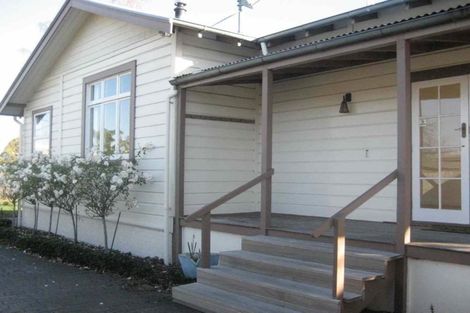 Photo of property in 3 Moeller Street, Taradale, Napier, 4112