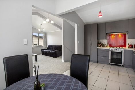 Photo of property in 19 Greenwich Grove, Stokes Valley, Lower Hutt, 5019
