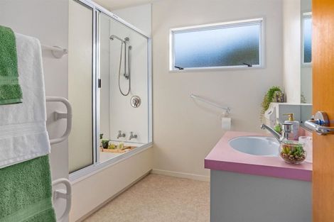 Photo of property in 1 Lakeside Villas, Whitby, Porirua, 5024