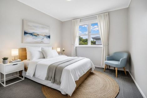 Photo of property in 19 Surrey Street, Manurewa, Auckland, 2102