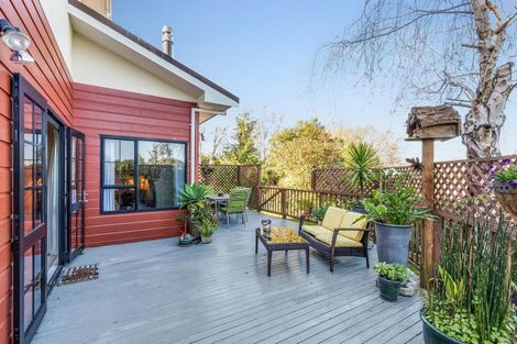 Photo of property in 6 Samwell Drive, Whitby, Porirua, 5024