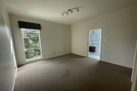 Photo of property in 68b Chatsworth Road, Silverstream, Upper Hutt, 5019