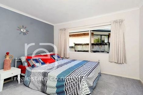 Photo of property in 8 Helen Ryburn Place, Torbay, Auckland, 0630