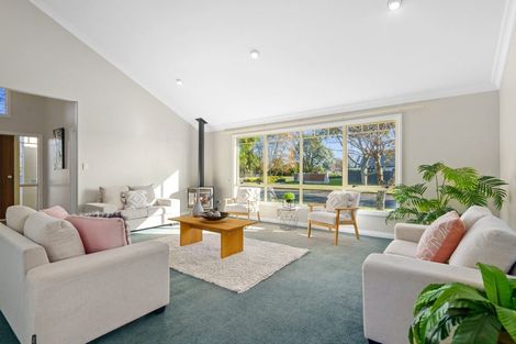 Photo of property in 181 Thornton Road, Cambridge, 3434