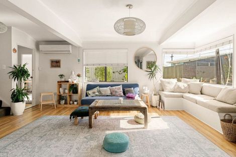 Photo of property in 563 Maunganui Road, Mount Maunganui, 3116