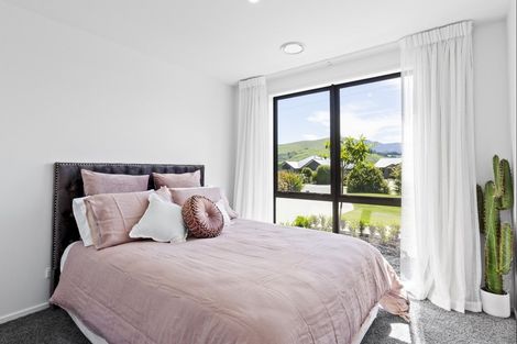 Photo of property in 44 Judge And Jury Drive, Lake Hayes, Queenstown, 9304