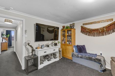 Photo of property in 127 Winchester Street, Levin, 5510