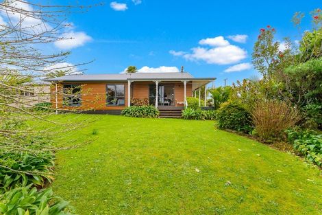 Photo of property in 177 Koru Road, Omata, New Plymouth, 4374