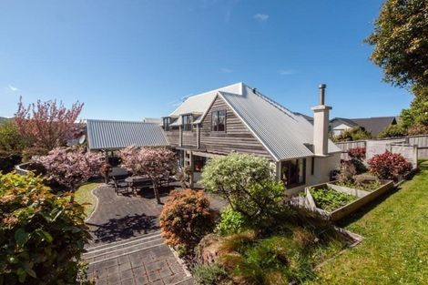 Photo of property in 146 Westchester Drive, Churton Park, Wellington, 6037