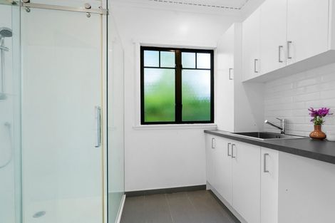 Photo of property in 18 Queen Street, Cambridge, 3434