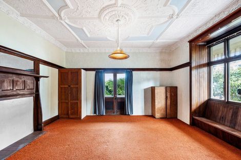 Photo of property in 65 Shakespeare Road, Bluff Hill, Napier, 4110