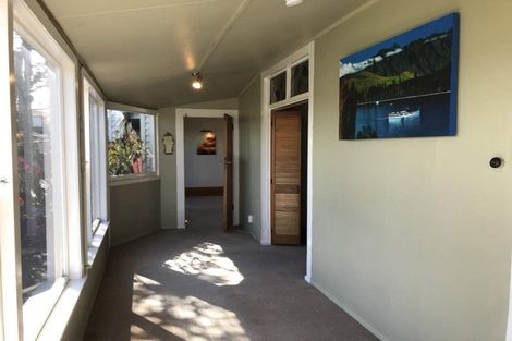 Photo of property in 34 Hackthorne Road, Cashmere, Christchurch, 8022