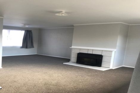 Photo of property in 11 Waitahanui Avenue, Taupo, 3330