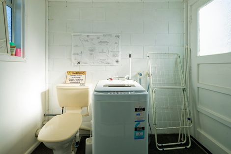 Photo of property in 2/132 Esplanade, Kaikoura, 7300