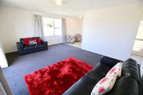 Photo of property in 15 Montana Place, Dinsdale, Hamilton, 3204