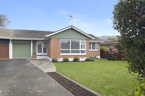 Photo of property in 1a Leybourne Avenue, Waikanae, 5036