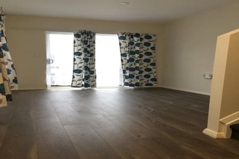 Photo of property in 2/9 Midvale Place, Burswood, Auckland, 2013