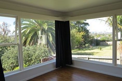 Photo of property in 14 Fentham Road, Hauraki, Auckland, 0622